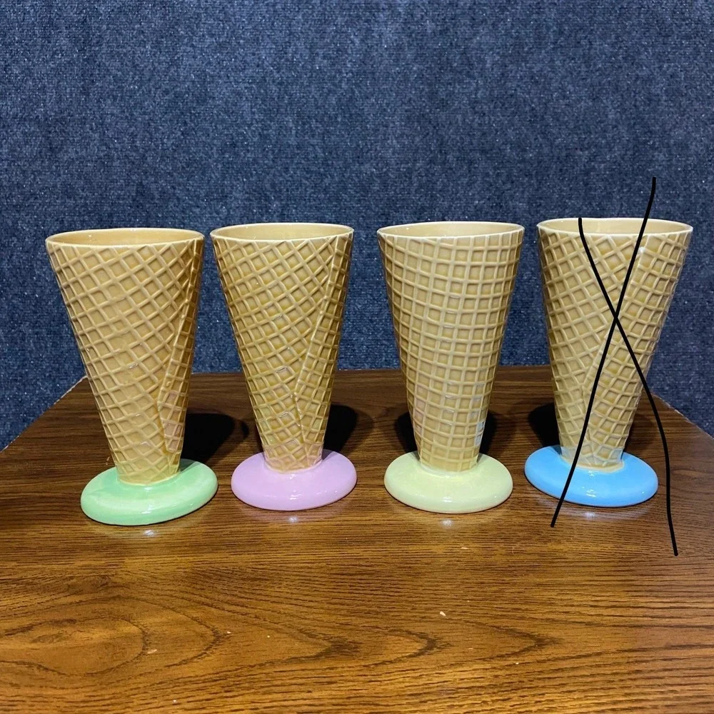 Vintage Set of 3 Ceramic Waffle‎ Cone Ice Cream Cups Dessert Dishes Pastel Japan